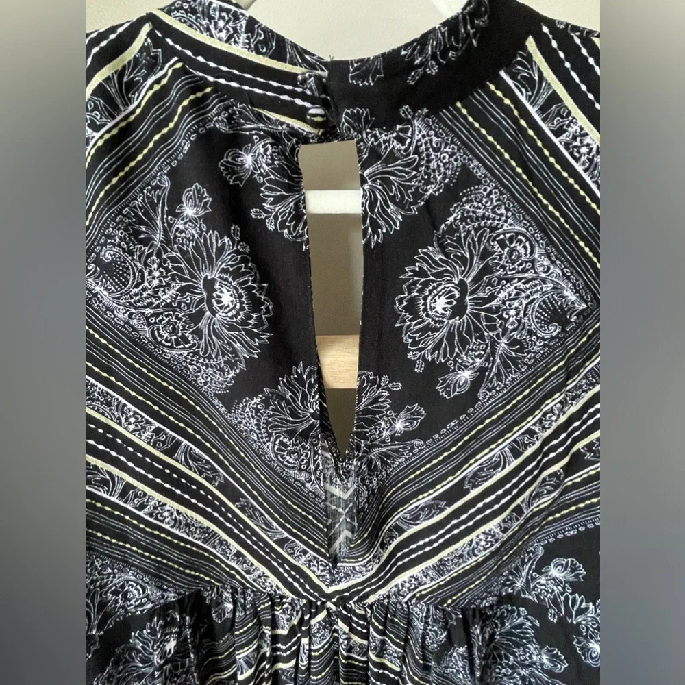 Free People Walking on a Dream Long Sleeve Flowy Sexy Black Keyhole Neck Tunic S